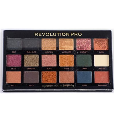 Makeup Revolution Pro Regeneration Palette - Bronze Age 14,4g